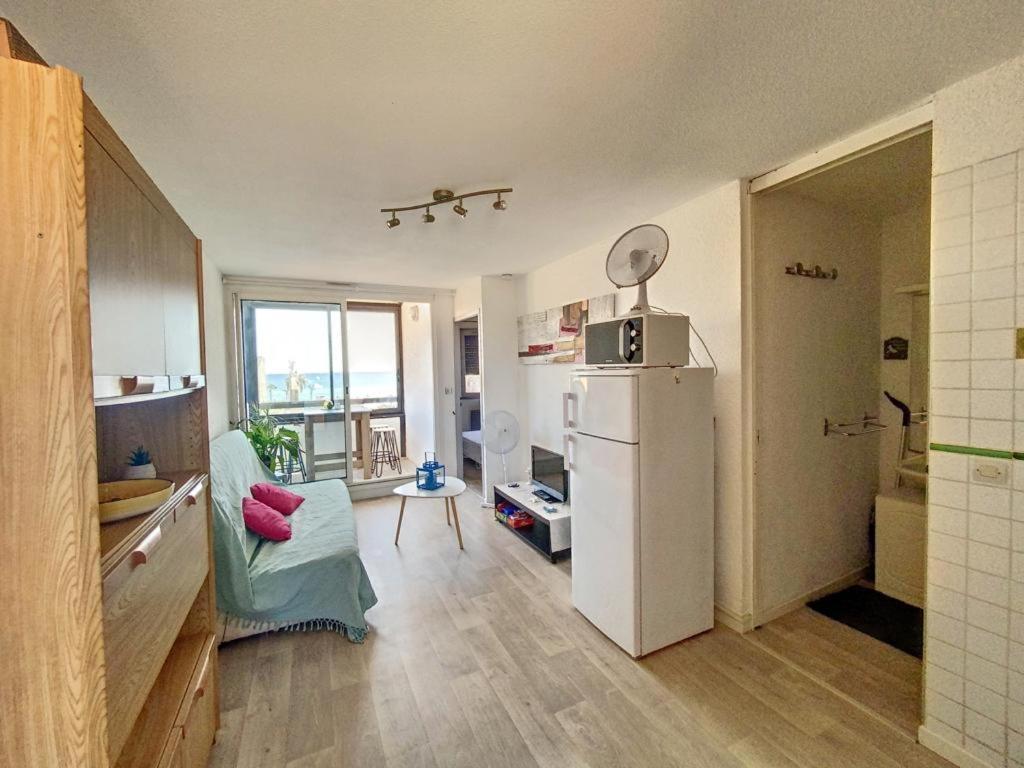 Appartement Le Barcares Avec Vue Sur Mer De Type T2 Location Arrivee A Partir De 15H Depart Maximum A 11H Location Du Samedi Au Samedi Juillet Et Aout ภายนอก รูปภาพ