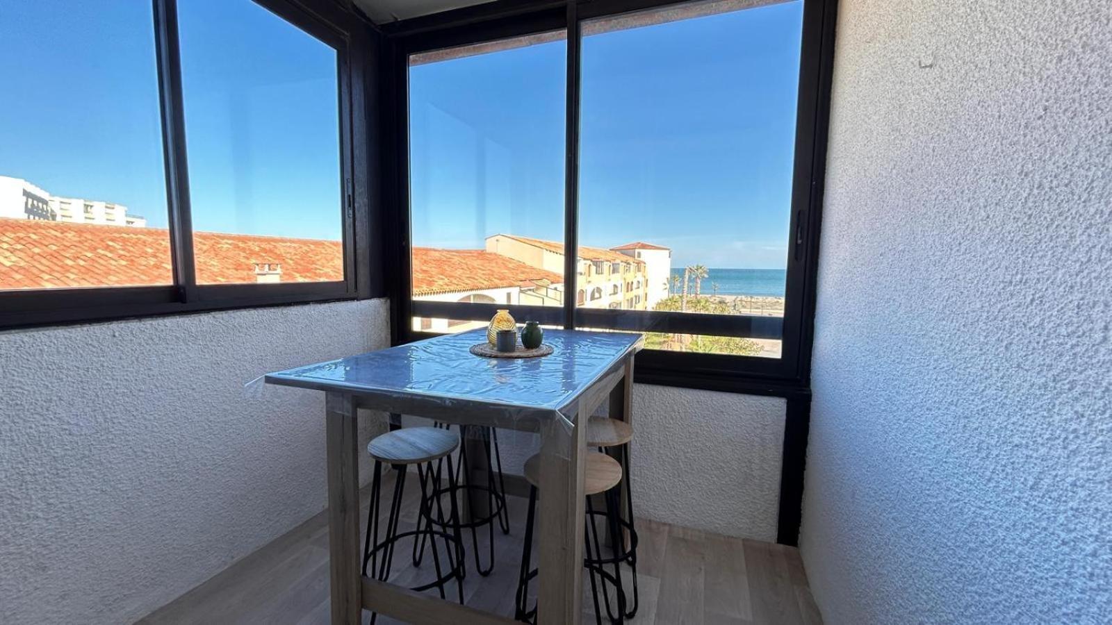 Appartement Le Barcares Avec Vue Sur Mer De Type T2 Location Arrivee A Partir De 15H Depart Maximum A 11H Location Du Samedi Au Samedi Juillet Et Aout ภายนอก รูปภาพ